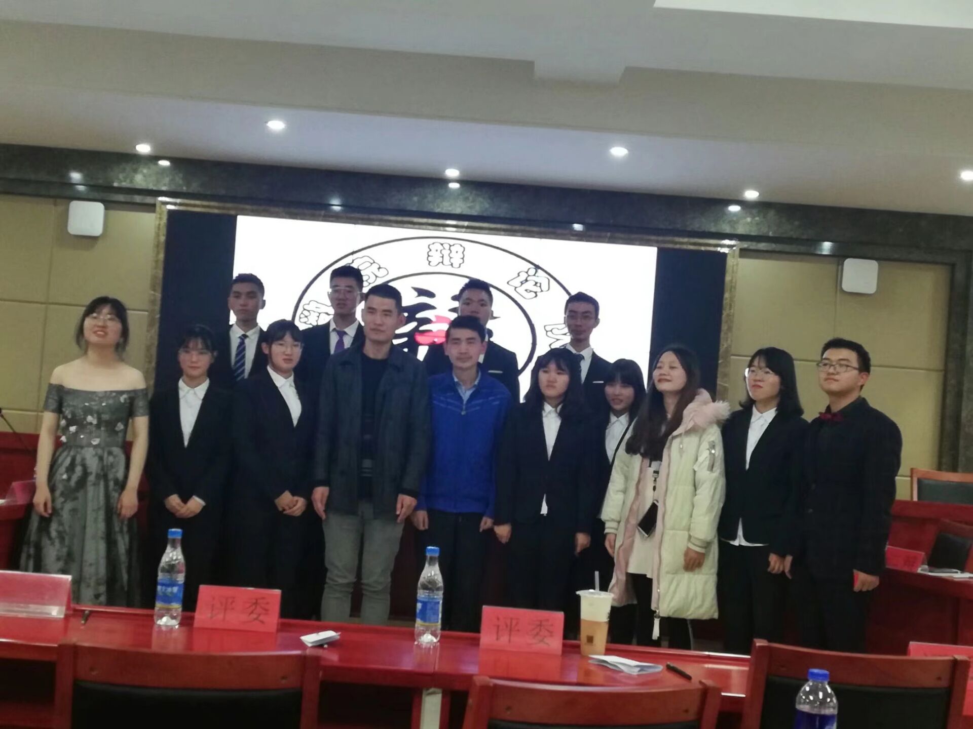 cbeed283ecdc40cfbb9854f7032b9a81.jpg 01.jpg