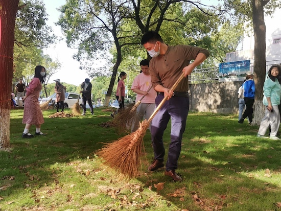 27011b2e9bfe42408b0f78d06180d59a.jpg 4BD6AF8C507DFE135A0E08BBF374B5BC.jpg