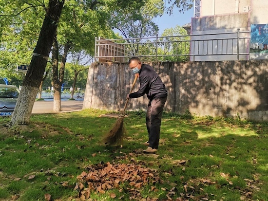 77edec0b852c44e5b3d2cb735c4c6048.jpg B59A78103A58608E472865BCD921C34A.jpg