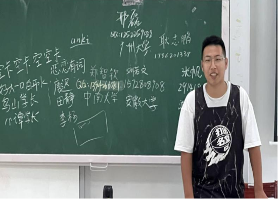 6c15fa3cd0f344158026bbcb9b49c69c.png 图片4.png