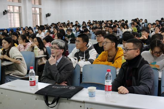 c3ae4a6637534a09b2cc8078738bae02.jpg 图1参加本次讲座的全体人员.JPG