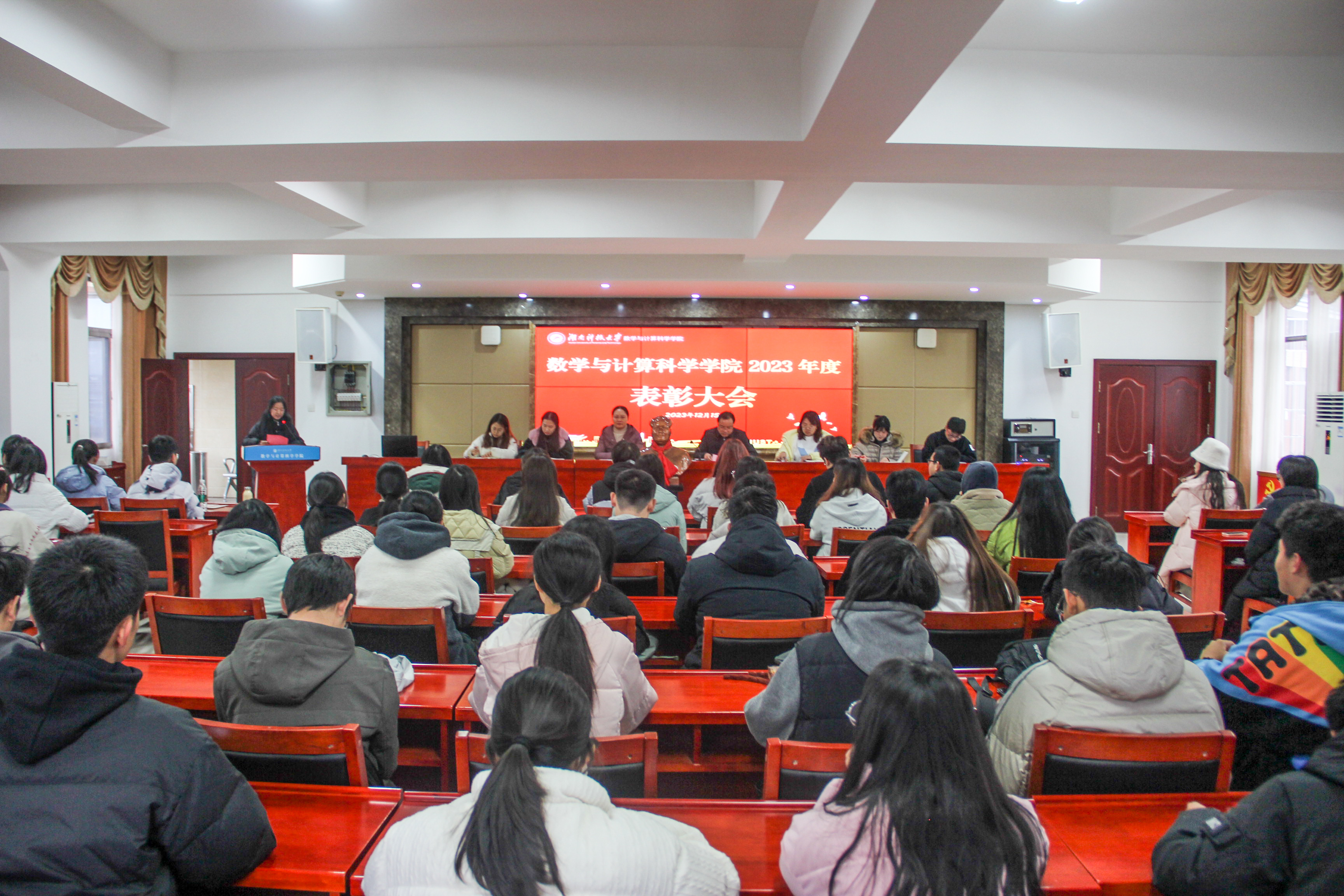 35947269a2e242999ed177dc1cd05fe7.jpg 35947269a2e242999ed177dc1cd05fe7.jpg